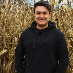 Meet your Posher, Chase